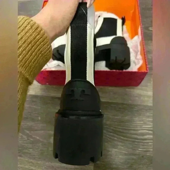 Tory Burch Boots - Picture 3 of 4